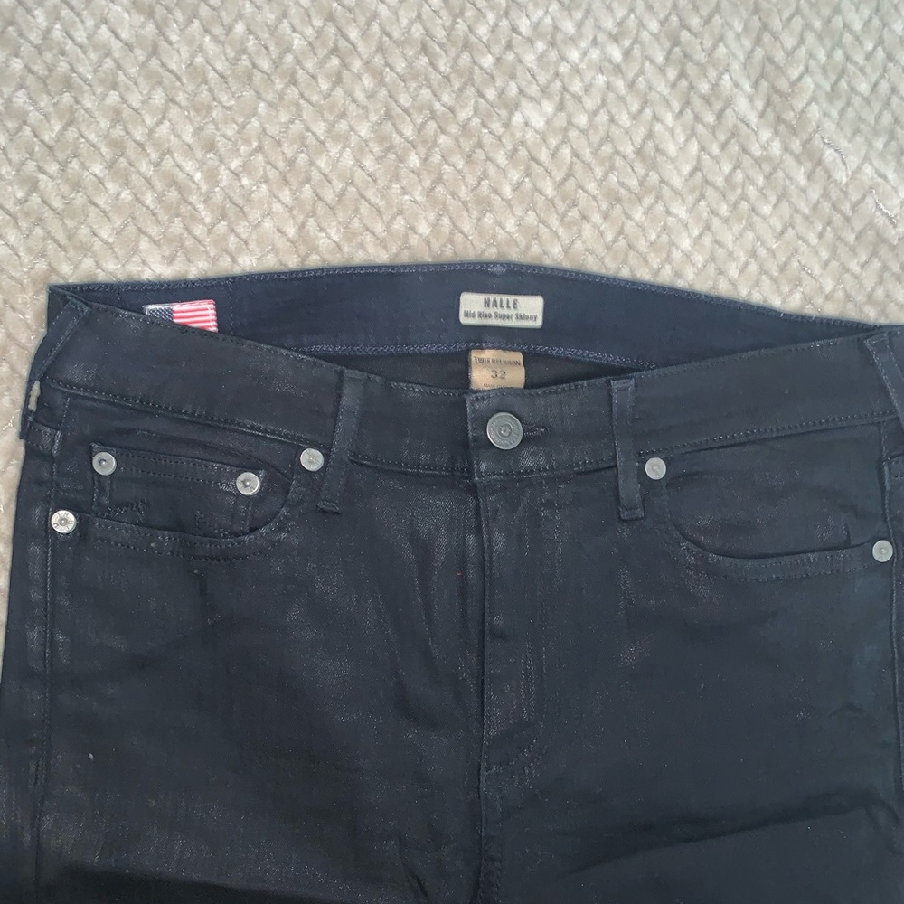 True Religion Dark denim jeans. Size 32